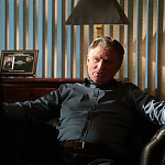 BLUE_BLOODS_-_E6X11_BACK_IN_THE_DAY_160.jpg