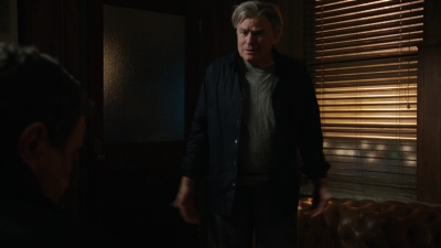 BLUE_BLOODS_-_E8X17_CLOSE_CALLS_053.jpg