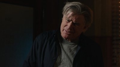 BLUE_BLOODS_-_E8X17_CLOSE_CALLS_085.jpg