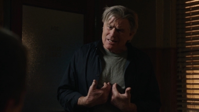 BLUE_BLOODS_-_E8X17_CLOSE_CALLS_097.jpg
