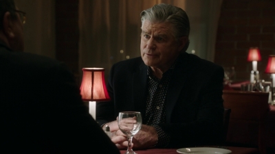 BLUE_BLOODS_-_E8X17_CLOSE_CALLS_119.jpg
