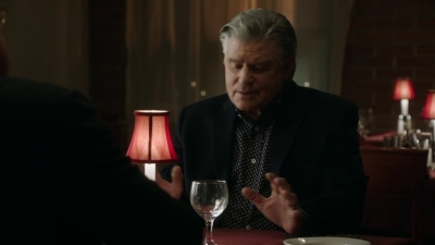 BLUE_BLOODS_-_E8X17_CLOSE_CALLS_127.jpg