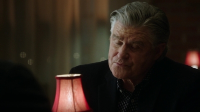 BLUE_BLOODS_-_E8X17_CLOSE_CALLS_133.jpg