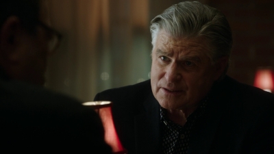 BLUE_BLOODS_-_E8X17_CLOSE_CALLS_149.jpg