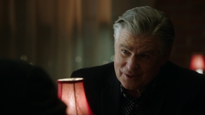 BLUE_BLOODS_-_E8X17_CLOSE_CALLS_154.jpg