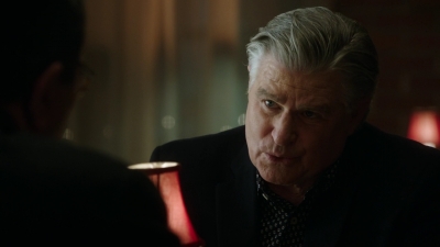 BLUE_BLOODS_-_E8X17_CLOSE_CALLS_162.jpg