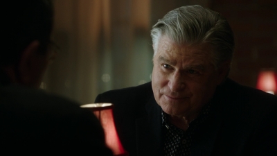 BLUE_BLOODS_-_E8X17_CLOSE_CALLS_164.jpg