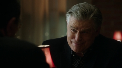 BLUE_BLOODS_-_E8X17_CLOSE_CALLS_168.jpg