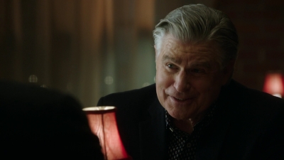 BLUE_BLOODS_-_E8X17_CLOSE_CALLS_170.jpg
