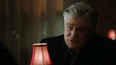 BLUE_BLOODS_-_E8X17_CLOSE_CALLS_173.jpg