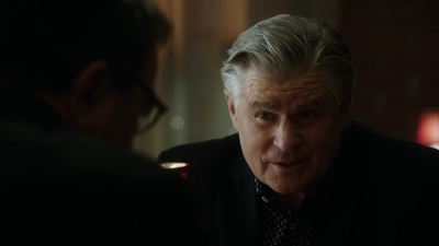 BLUE_BLOODS_-_E8X17_CLOSE_CALLS_183.jpg