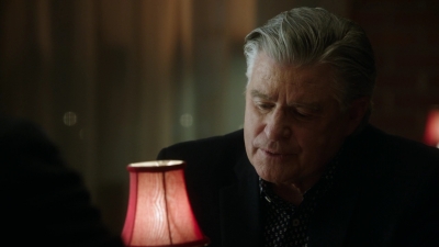 BLUE_BLOODS_-_E8X17_CLOSE_CALLS_189.jpg