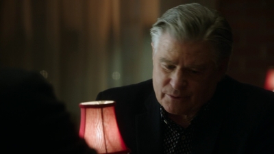 BLUE_BLOODS_-_E8X17_CLOSE_CALLS_196.jpg