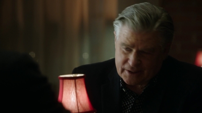 BLUE_BLOODS_-_E8X17_CLOSE_CALLS_197.jpg