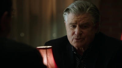 BLUE_BLOODS_-_E8X17_CLOSE_CALLS_223.jpg
