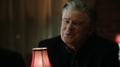BLUE_BLOODS_-_E8X17_CLOSE_CALLS_245.jpg