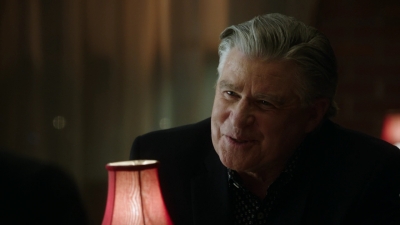 BLUE_BLOODS_-_E8X17_CLOSE_CALLS_249.jpg