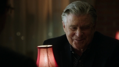 BLUE_BLOODS_-_E8X17_CLOSE_CALLS_251.jpg