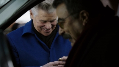 BLUE_BLOODS_-_E8X17_CLOSE_CALLS_287.jpg