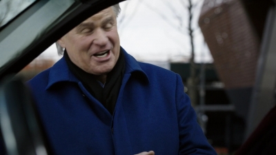 BLUE_BLOODS_-_E8X17_CLOSE_CALLS_290.jpg