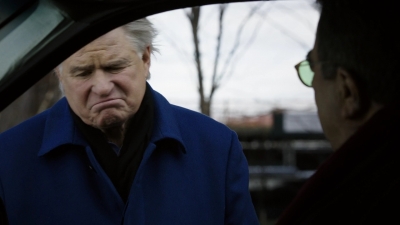 BLUE_BLOODS_-_E8X17_CLOSE_CALLS_321.jpg