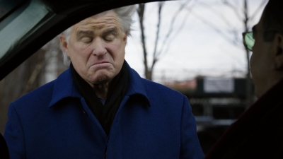 BLUE_BLOODS_-_E8X17_CLOSE_CALLS_327.jpg