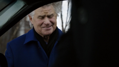 BLUE_BLOODS_-_E8X17_CLOSE_CALLS_346.jpg