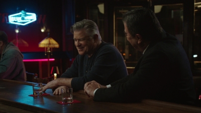 BLUE_BLOODS_-_E9X17_TWO_FACED_038.jpg
