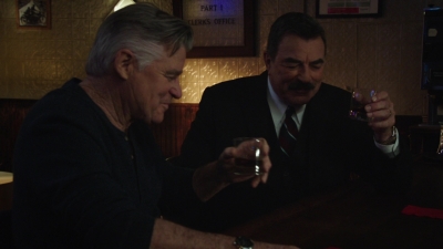 BLUE_BLOODS_-_E9X17_TWO_FACED_074.jpg