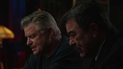 BLUE_BLOODS_-_E9X17_TWO_FACED_084.jpg
