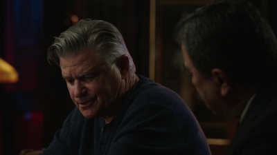 BLUE_BLOODS_-_E9X17_TWO_FACED_098.jpg