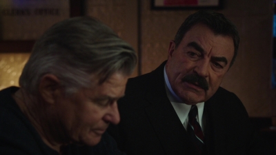 BLUE_BLOODS_-_E9X17_TWO_FACED_105.jpg