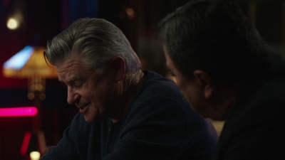 BLUE_BLOODS_-_E9X17_TWO_FACED_129.jpg