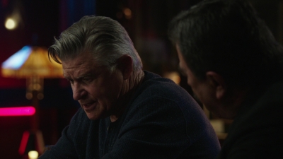 BLUE_BLOODS_-_E9X17_TWO_FACED_147.jpg