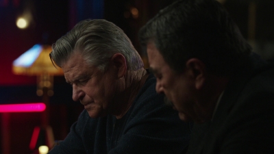BLUE_BLOODS_-_E9X17_TWO_FACED_168.jpg