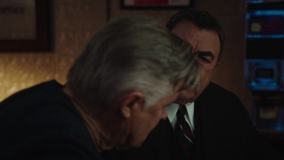 BLUE_BLOODS_-_E9X17_TWO_FACED_184.jpg