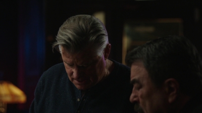 BLUE_BLOODS_-_E9X17_TWO_FACED_207.jpg