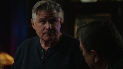 BLUE_BLOODS_-_E9X17_TWO_FACED_217.jpg