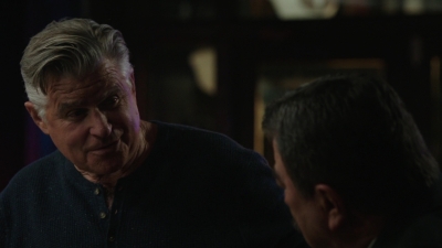 BLUE_BLOODS_-_E9X17_TWO_FACED_222.jpg