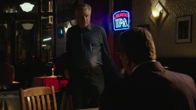 BLUE_BLOODS_-_E9X17_TWO_FACED_226.jpg
