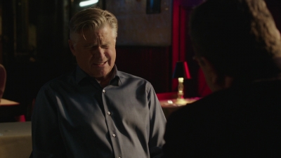 BLUE_BLOODS_-_E9X17_TWO_FACED_240.jpg