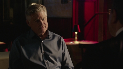 BLUE_BLOODS_-_E9X17_TWO_FACED_269.jpg