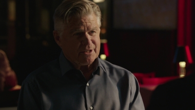 BLUE_BLOODS_-_E9X17_TWO_FACED_278.jpg