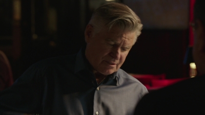 BLUE_BLOODS_-_E9X17_TWO_FACED_287.jpg