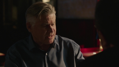 BLUE_BLOODS_-_E9X17_TWO_FACED_303.jpg