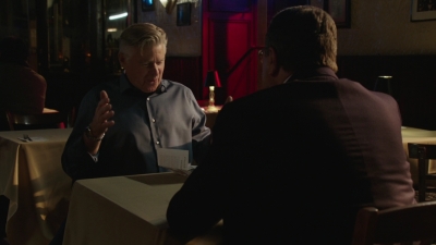 BLUE_BLOODS_-_E9X17_TWO_FACED_317.jpg