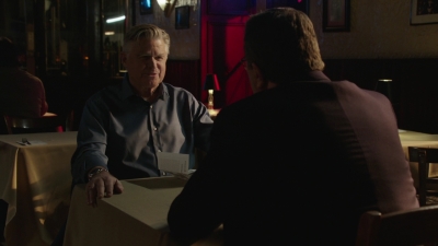 BLUE_BLOODS_-_E9X17_TWO_FACED_322.jpg