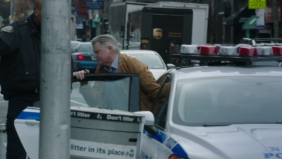 BLUE_BLOODS_-_E9X17_TWO_FACED_348.jpg