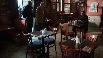 BLUE_BLOODS_-_E9X17_TWO_FACED_366.jpg