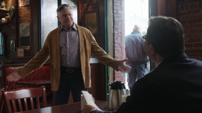 BLUE_BLOODS_-_E9X17_TWO_FACED_371.jpg